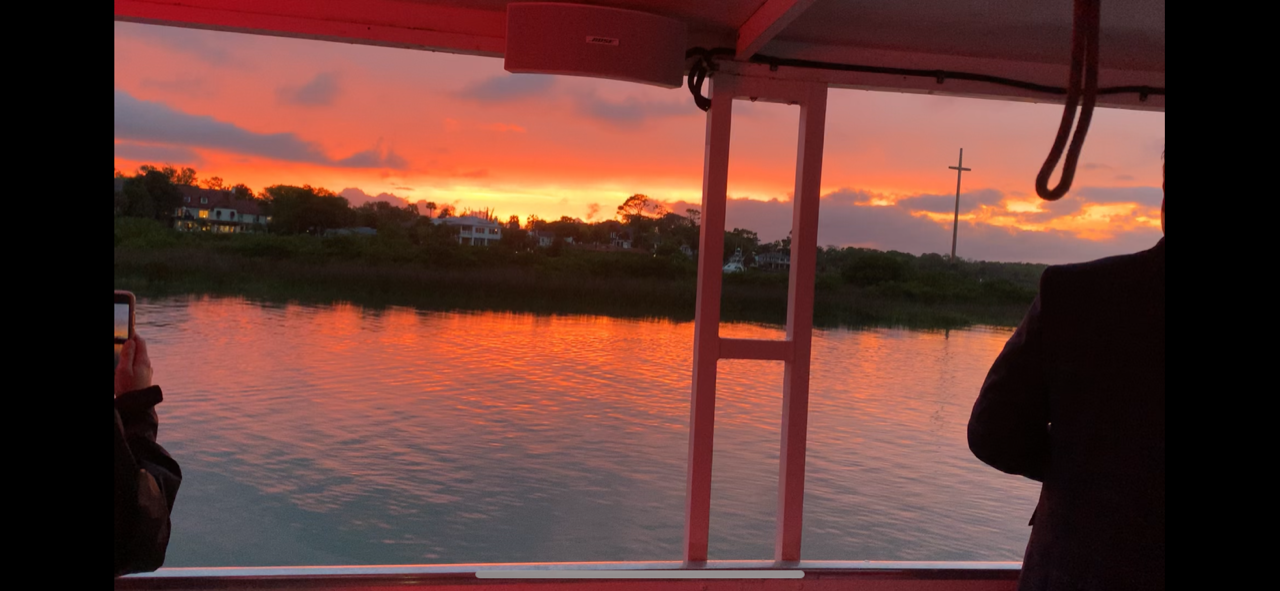 red Boat Water Tours Sunset 2022
